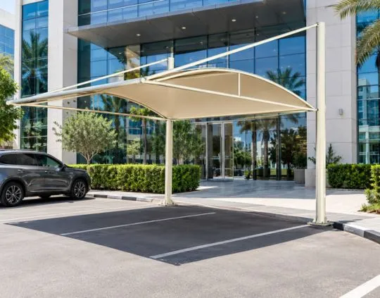 Top support parking shade structure
